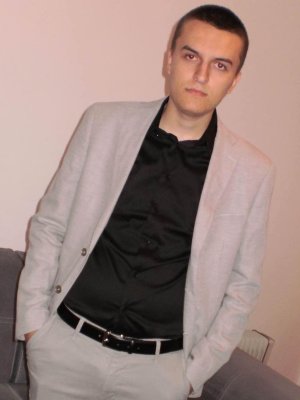 Fotografija osobe Enam Sulejmanović