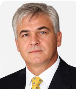 Fotografija osobe Miki Novaković